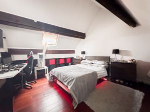 Photo 2- click for photo gallery